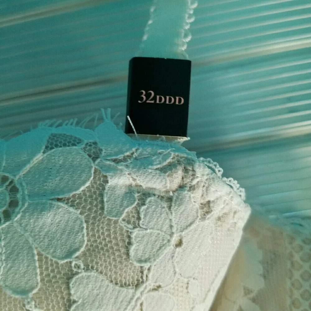 Bra - Picture 3 of 5